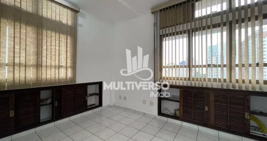 Sala Comercial à venda, no bairro Boqueirão em Santos