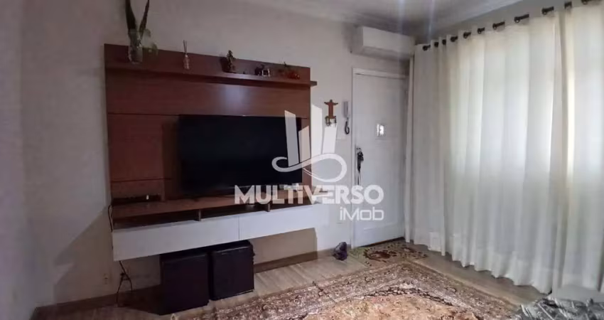 Apartamento 02 dormitórios com vaga de garagem coletiva no bairro encruzilhada em santos - sp