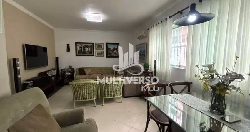 Casa com 3 quartos à venda no Marapé, Santos 