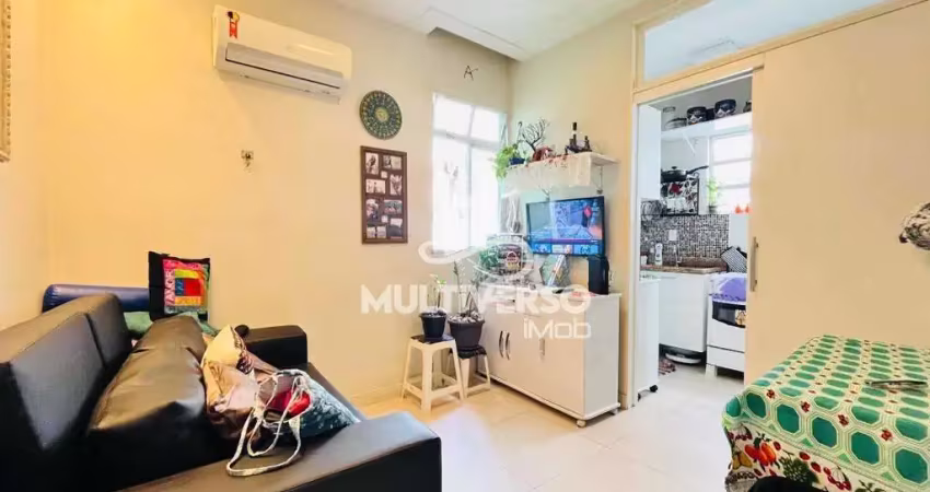 Apartamento 1 dormitório frente praia vista mar pompéia