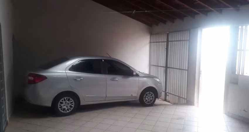 CASA em NÚCLEO HABITACIONAL MARY DOTA, (Bauru) - SP