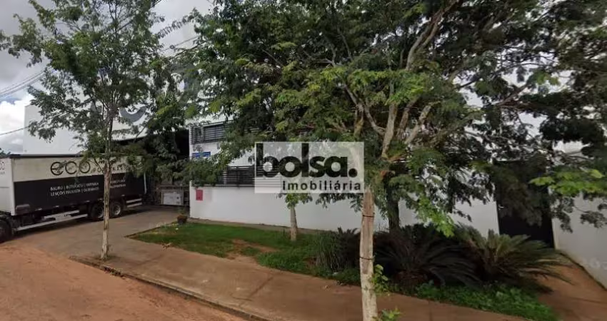 Barracão / Galpão / Depósito à venda na Vila Triagem, Bauru 