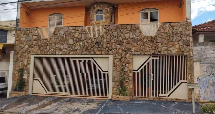 Casa com 3 quartos à venda na Vila Falcão, Bauru 