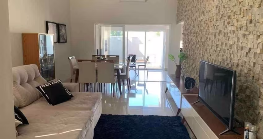 Excelente Residencia , condomínio fechado