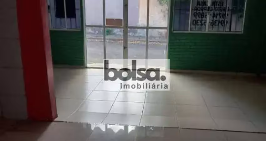 Casa no Jd. Redentor, 3 dormitório com uma  sala Comercial na frente
