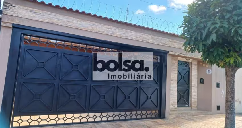 Casa para venda com 318 m² e 3 quartos em Jardim Terra Branca, Bauru - SP
