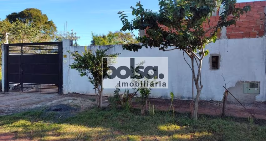Chácara para aluguel e venda com 300 m² e 2 quartos em Vale do Igapó, Bauru - SP