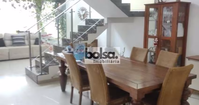 CASA EM CONDOMINÍO para venda com 360 m² e 3 quartos em Quinta Ranieri, Bauru - SP