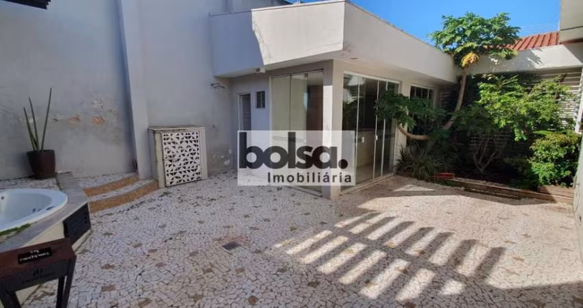 Casa Jardim Estoril com 3 suites