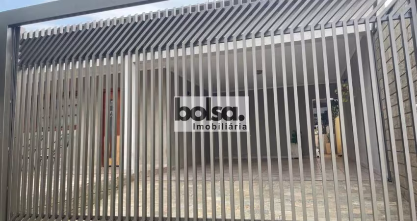 Casa para venda com 394 m² e 3 quartos em Centro, Piratininga - SP