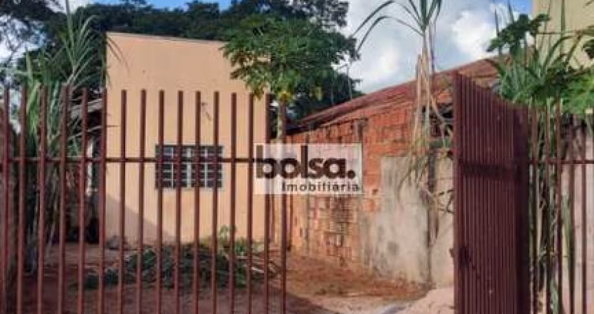 Casa para venda com 130 m² e 2 quartos em Jardim São Judas, Bauru - SP