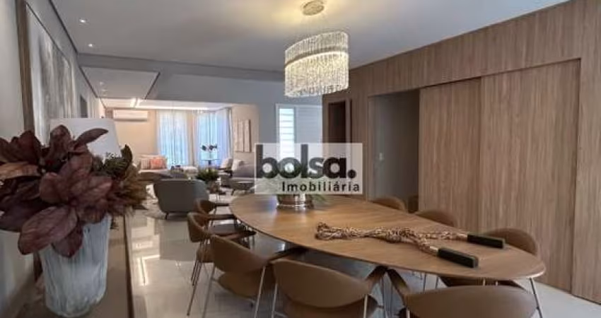SOBRADÃO  LINDO E ESPAÇOSO  4 SUITES