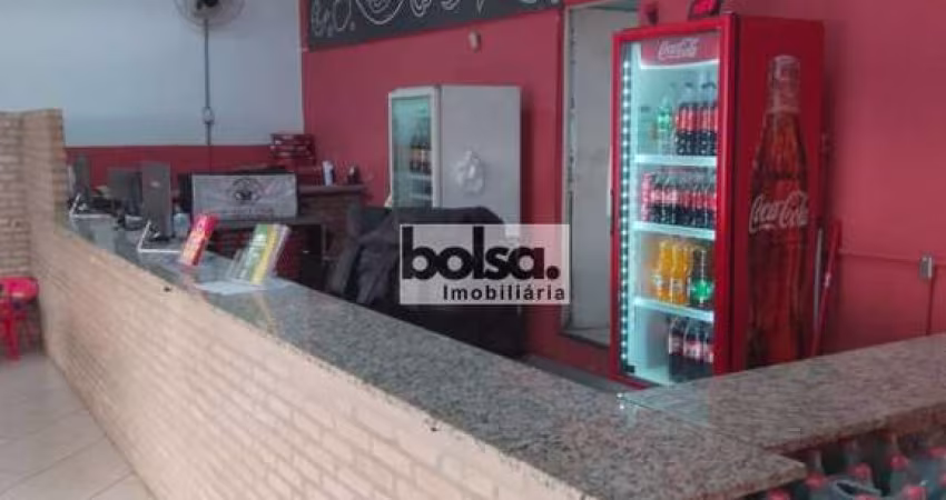 Salão comercial com renda
