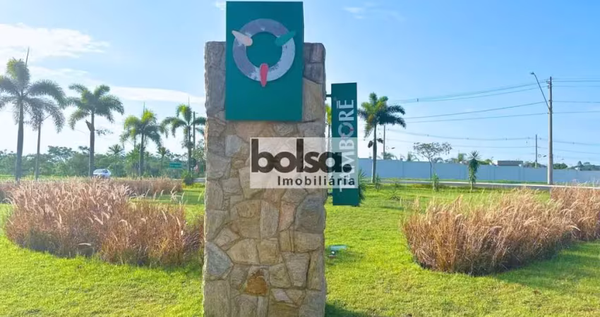 Terreno plano próximo a portaria no condominio tamboré ! !