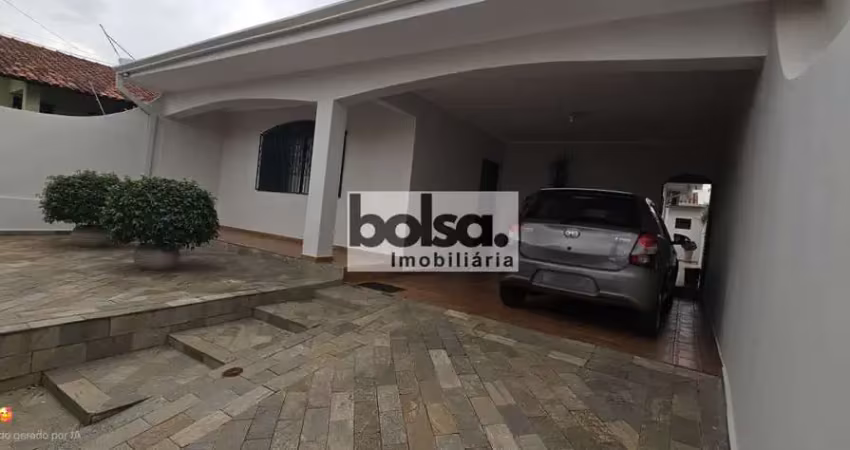 Casa para venda com 300 m² e 3 quartos em vila lemos, bauru - sp