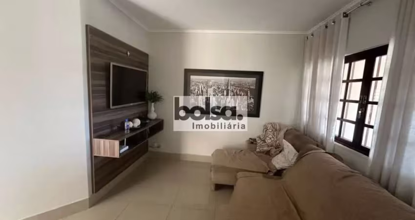 Casa para venda com 256 m² e 3 quartos em parque jardim europa, bauru - sp