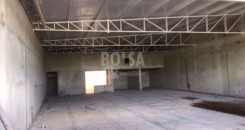 PRÉDIO COMERCIAL NA AV. GETULIO VARGAS ! !