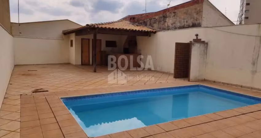 Casa com 3 quartos para alugar no Jardim América, Bauru 