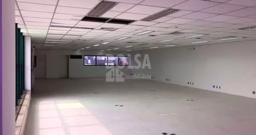 SALA COMERCIAL NA AVENIDA DUQUE DE CAXIAS ! !