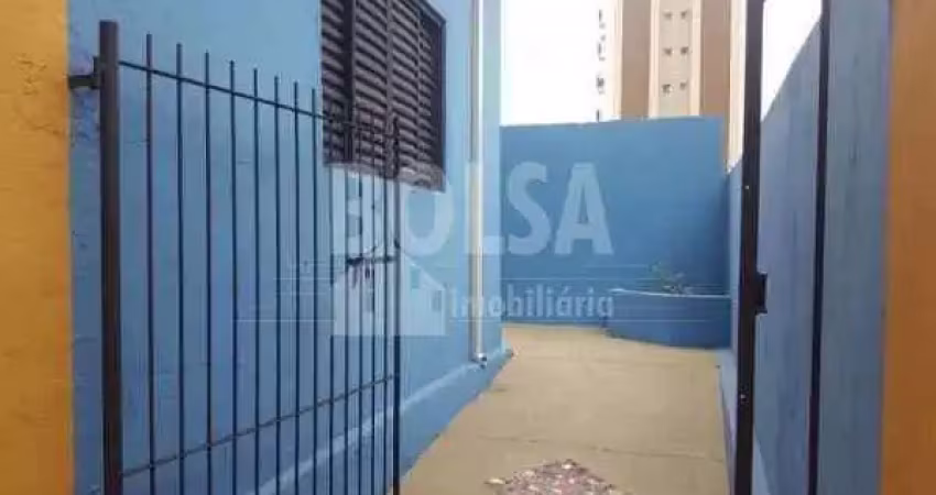 Casa com 1 quarto para alugar no Centro, Bauru 
