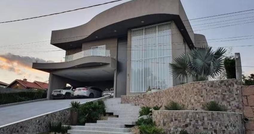 CASA DE ALTO PADRÃO NO CONDOMÍNIO HORIZONTE AZUL I - ITUPEVA.