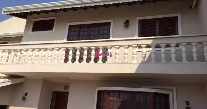 Casa tipo sobrado na Vila Galvão em Jundiai SP 3 quartos suite 2 vagas