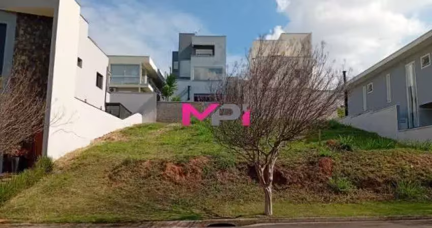 Terreno a venda no condomínio terras de gênova - jundiaí.