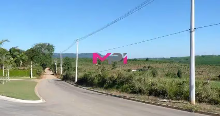 Terreno a venda no condominio vila preciosa em cabreuva-sp