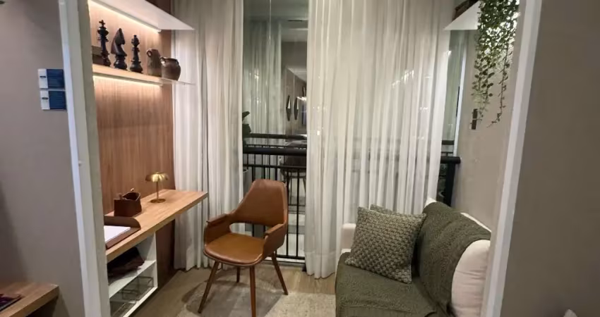 Belo apartamento com 2 quartos varanda e suíte na região do brás