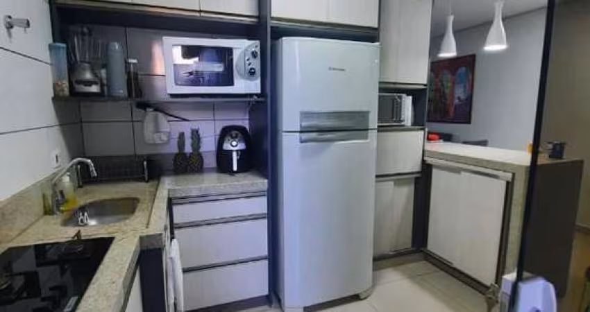 EXCELENTE CASA 3 DORMIT&#211;RIOS/1 SU&#205;TE NO JD. CHAMONIX - EXCELENTE LOCALIZA&#199;&#195;O