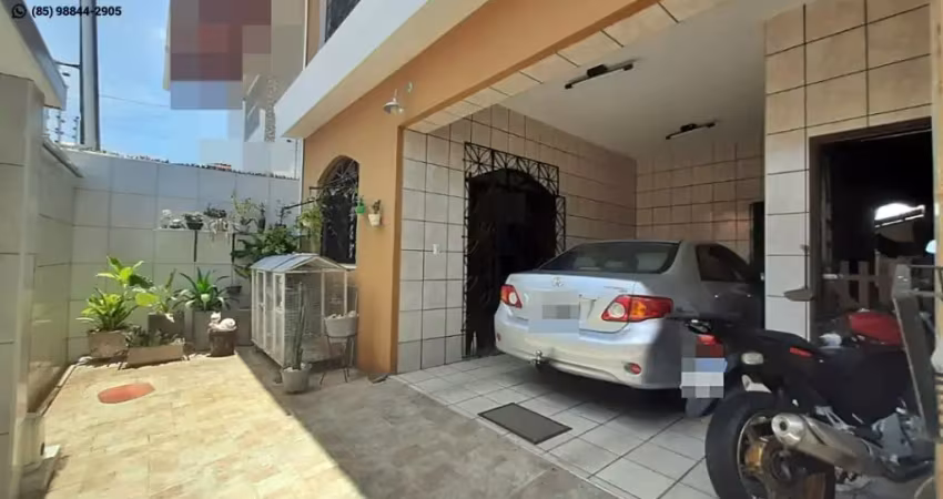 Vendo duplex com 2 suítes, ampla varanda, corredor lateral, quintal, próx. à couro fino