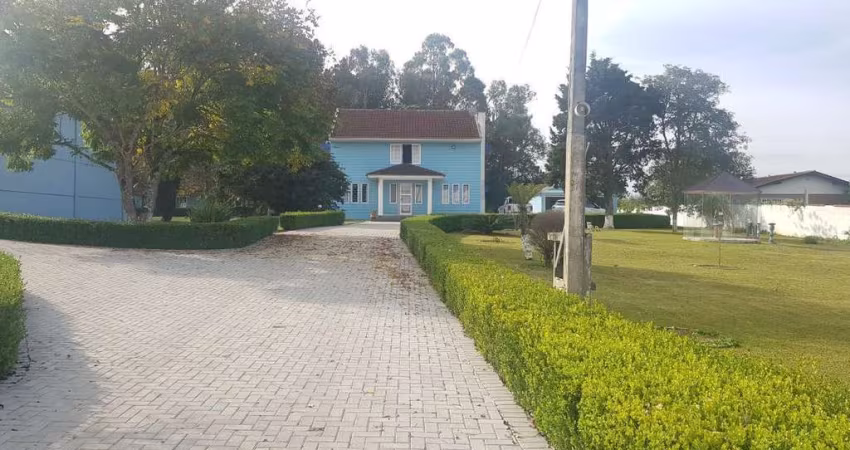 Chácara para Venda em São José dos Pinhais, Campo Largo da Roseira, 2 dormitórios, 1 suíte, 3 banheiros, 4 vagas