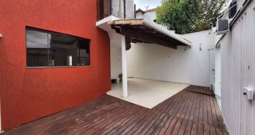 Casa com 3 quartos à venda no Três Barras, Contagem 