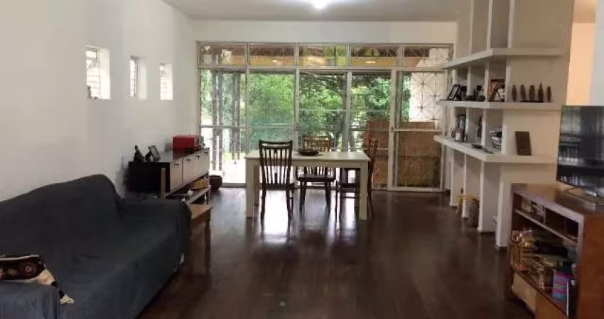 Casa com 4 quartos à venda em Braúnas, Belo Horizonte 