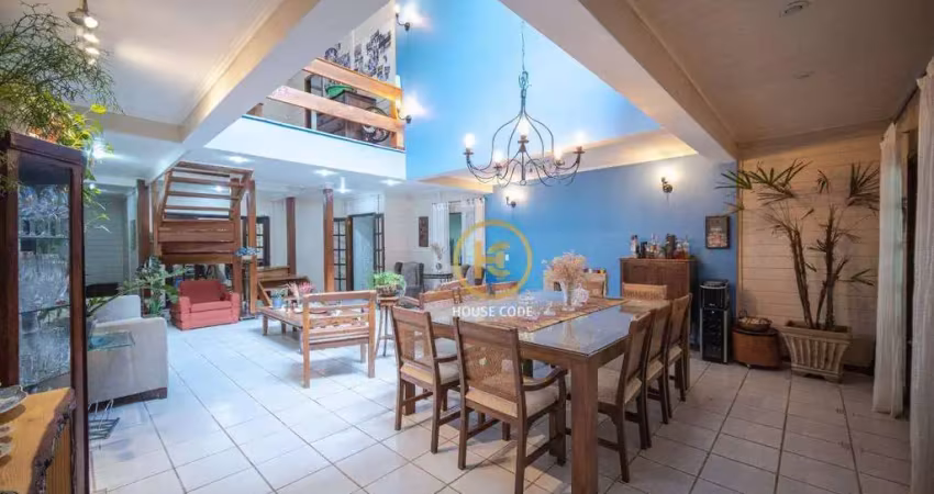 Casa com 04 suites em Condomínio, 410 m² – Embu das Artes/SP