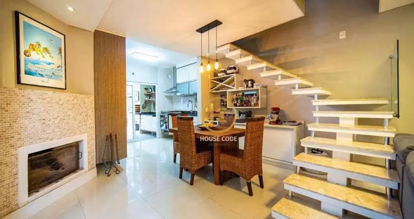 Casa com 3 Quartos (1 Suíte) à venda, 105 m² por R$ 849.000 - Condomínio Modernita I - Granja Viana - Cotia - SP