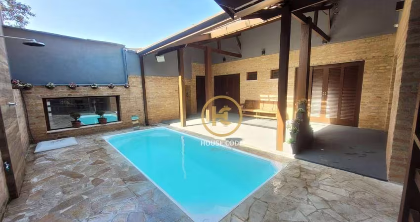 Casa com 4 dormitórios à venda, 300 m² por R$ 1.100.000,00 - Transurb - Itapevi/SP