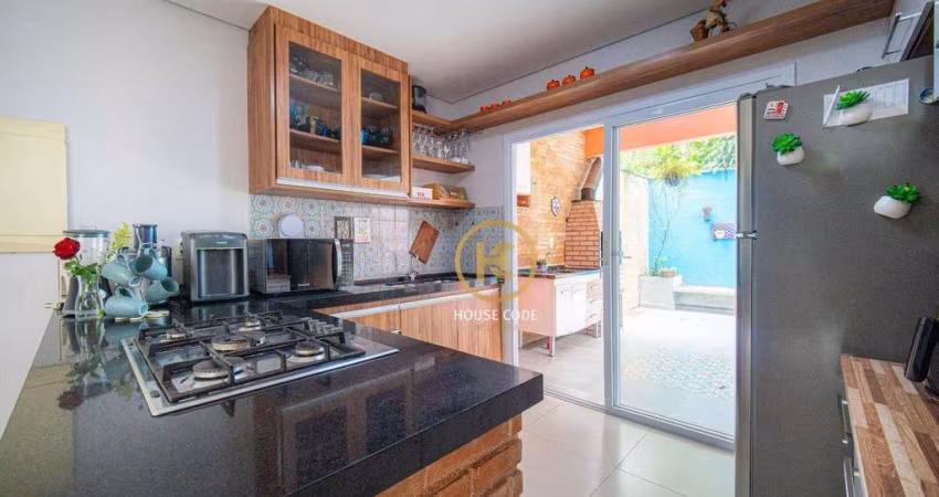 Casa com 3 Quartos(1 Suíte) à venda, 106 m² por R$ 720.000 - Condomínio Modernita II - Granja Viana - Cotia - SP