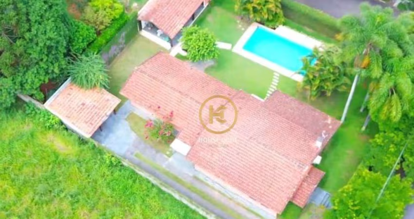 Casa térrea com 3 dormitórios à venda, 370 m² por R$ 1.390.000 - Fazendinha - Carapicuíba/SP