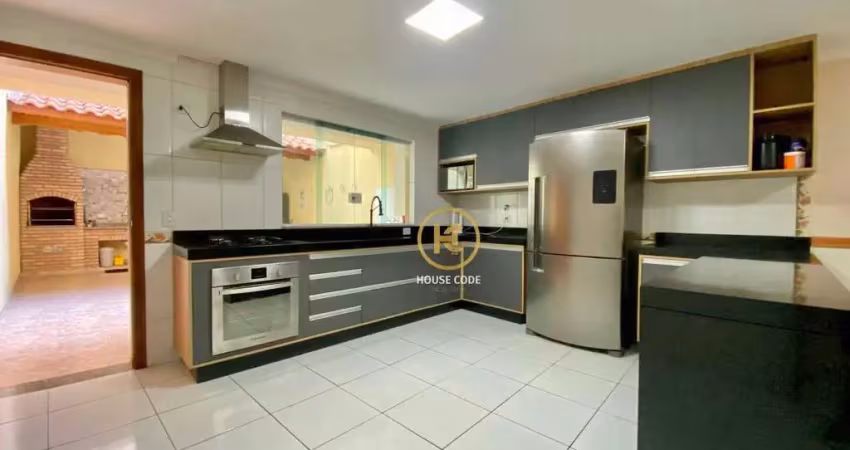 Casa com 3 quartos à venda na Rua Doutor Rafael de Araújo Ribeiro, 335, Jaraguá, São Paulo