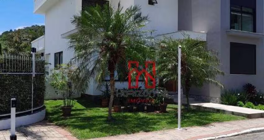 Casa com 4 dormitórios à venda, 288 m² por R$ 2.390.000,00 - Cachoeira do Bom Jesus - Florianópolis/SC
