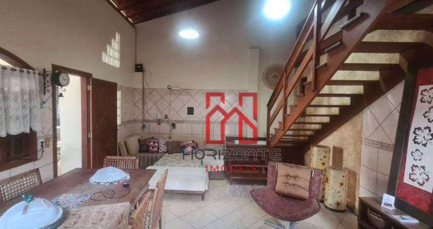 Casa com 3 dormitórios à venda, 370 m² por R$ 990.000,00 - Ingleses do Rio Vermelho - Florianópolis/SC