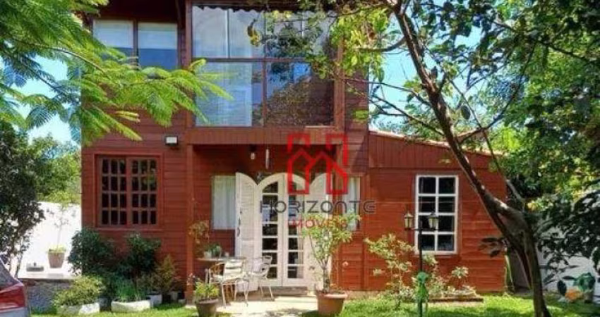 Casa com 2 dormitórios à venda, 180 m² por R$ 483.000,00 - São João do Rio Vermelho - Florianópolis/SC