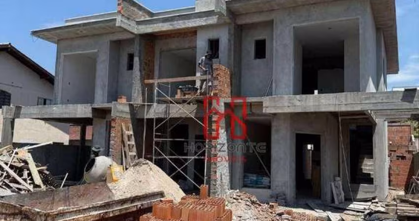 Sobrado com 2 dormitórios à venda por R$ 549.000 - Ingleses do Rio Vermelho - Florianópolis/SC