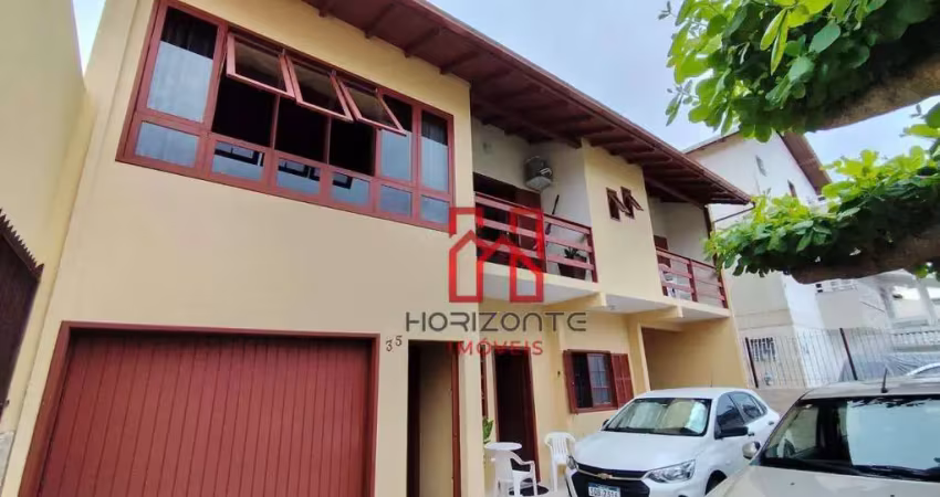 Casa com 11 dormitórios à venda, 340 m² por R$ 1.600.000,00 - Ingleses - Florianópolis/SC