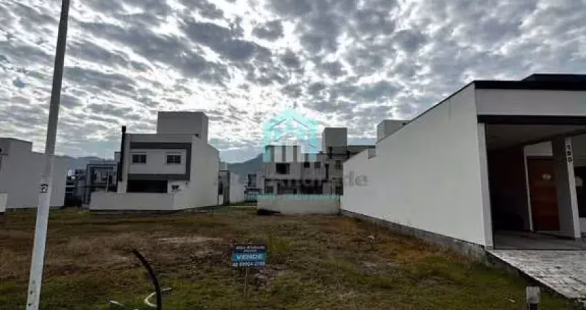 Terreno à venda na Avenida Wilson Castelo Branco, Deltaville, Biguaçu