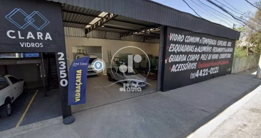 Galpão para alugar 637m² Bairro Campestre - Santo André/SP.