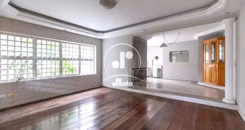Sobrado a venda com 196m², 3 dormitórios, 1 suíte, 4 banheiros, 3 vagas, na Vila Scarpelli em Santo André/SP.