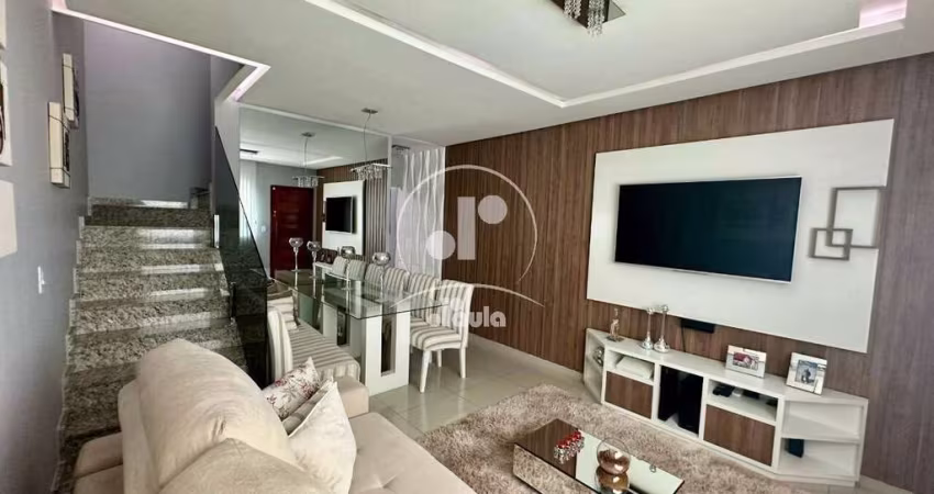Sobrado de alto padrão em condomínio na Vila Junqueira, Santo André-SP: 2 quartos, 2 suítes, 1 sala, 2 banheiros, 3 vagas, 139m². Venda!