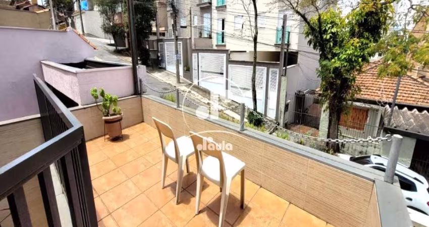 Excelente Sobrado à Venda na Vila Humaitá, Santo André-SP 3 Quartos, 1 Suíte, 3 Salas, 3 Banheiros, 3 Vagas de Garagem 353m²